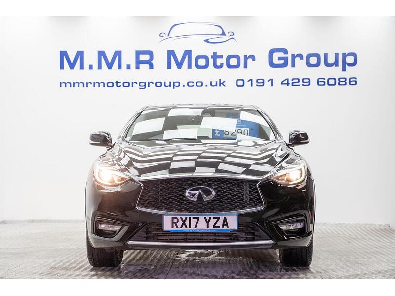 Infiniti Q30 Q30 Business Executive Hatchback 1 Manual Diesel - U864