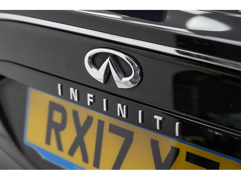 Infiniti Q30 Q30 Business Executive Hatchback 1 Manual Diesel - U864