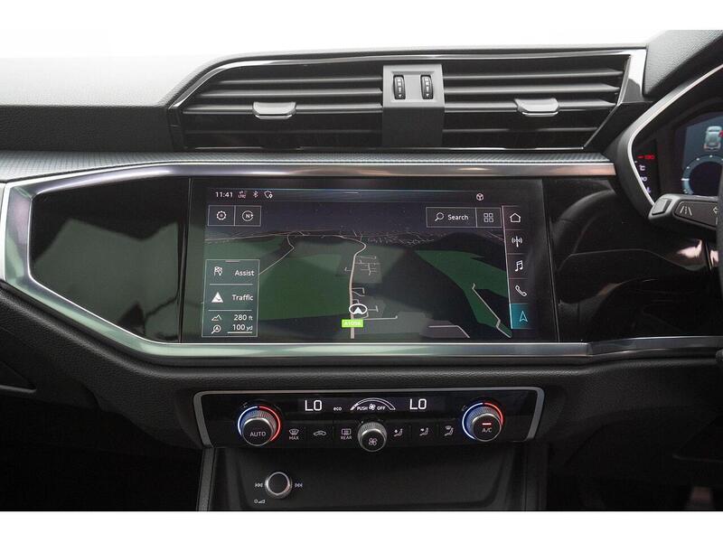 Audi Q3 Q3 S line SUV 1 Manual Petrol - U876