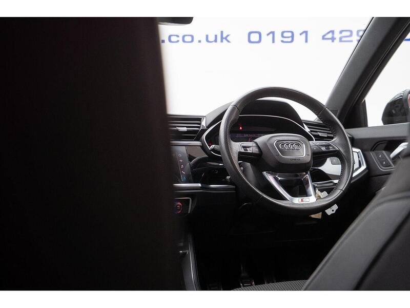 Audi Q3 Q3 S line SUV 1 Manual Petrol - U876