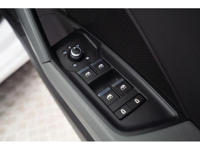 Audi A3 1.0 TFSI 30 Sport Euro 6 (s/s) 4dr - U909