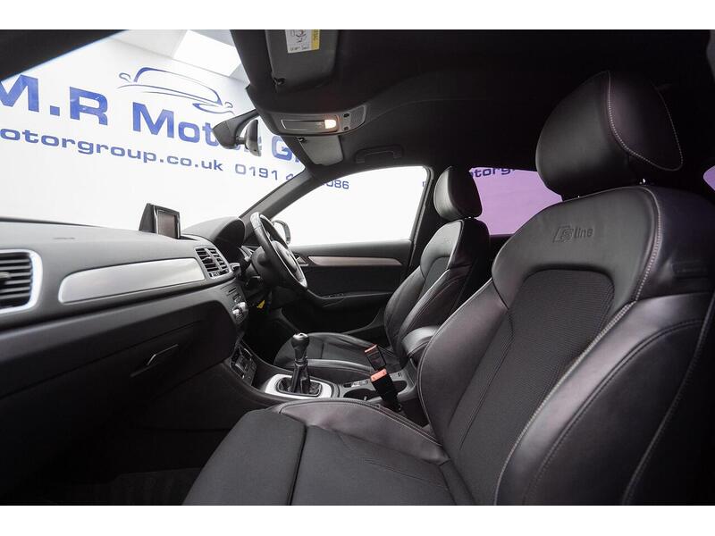 Audi Q3 1.4 TFSI CoD S line Edition Euro 6 (s/s) 5dr - U915