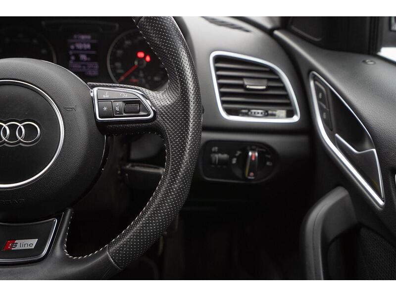 Audi Q3 1.4 TFSI CoD S line Edition Euro 6 (s/s) 5dr - U915