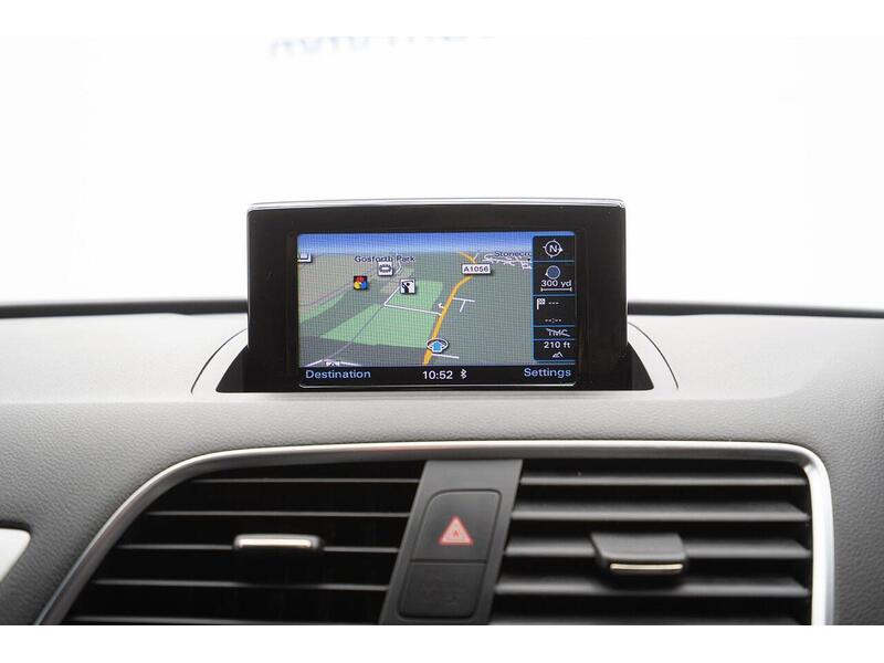 Audi Q3 1.4 TFSI CoD S line Edition Euro 6 (s/s) 5dr - U915