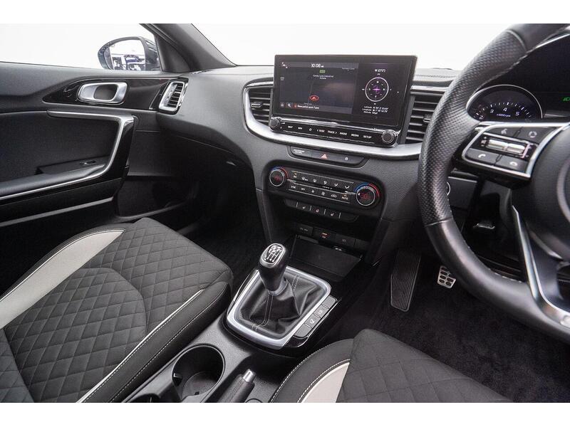 Kia Ceed 1.5 T-GDi GT-Line Euro 6 (s/s) 5dr - U924