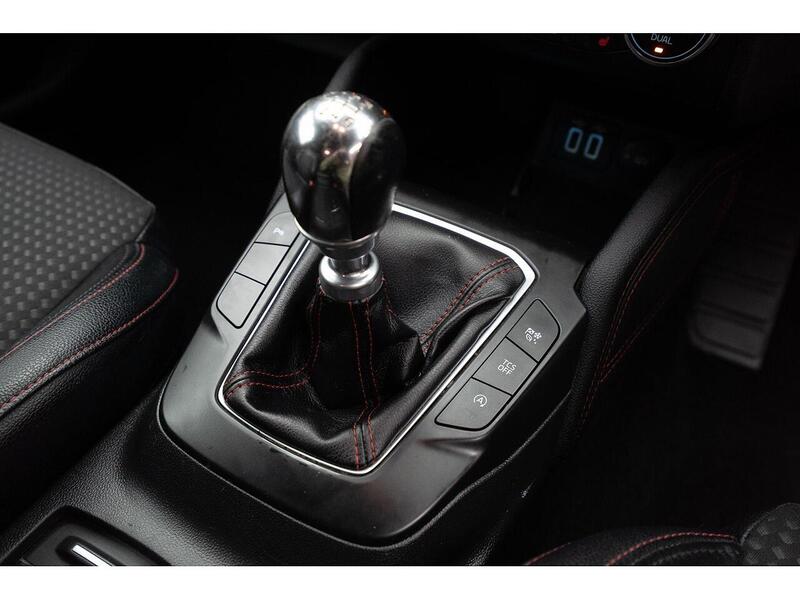 Ford Focus 1.5 EcoBlue ST-Line X Euro 6 (s/s) 5dr - U93