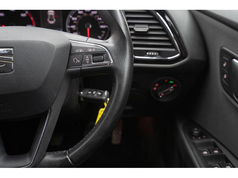 SEAT Leon 1.6 TDI SE Euro 6 (s/s) 5dr - U968