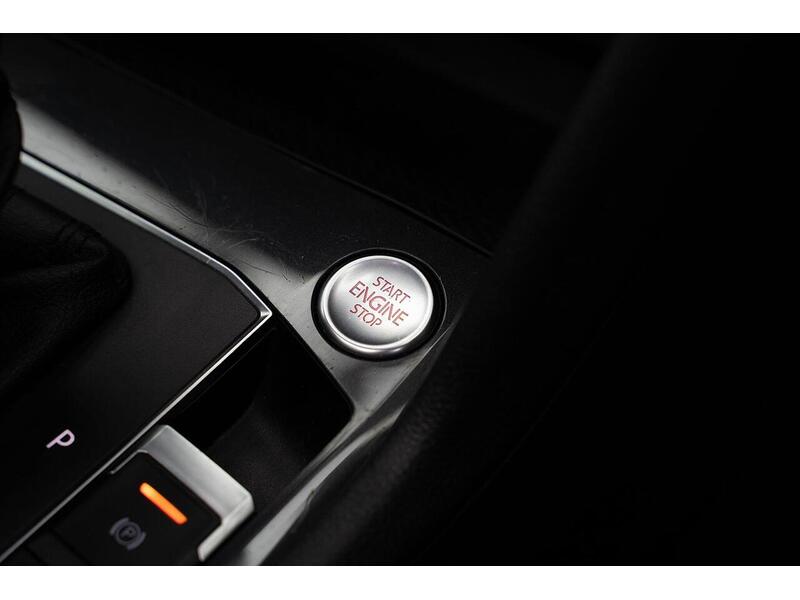 SEAT Tarraco Tarraco XCELLENCE First Edition Plus SUV 1 Automatic Petrol - U980