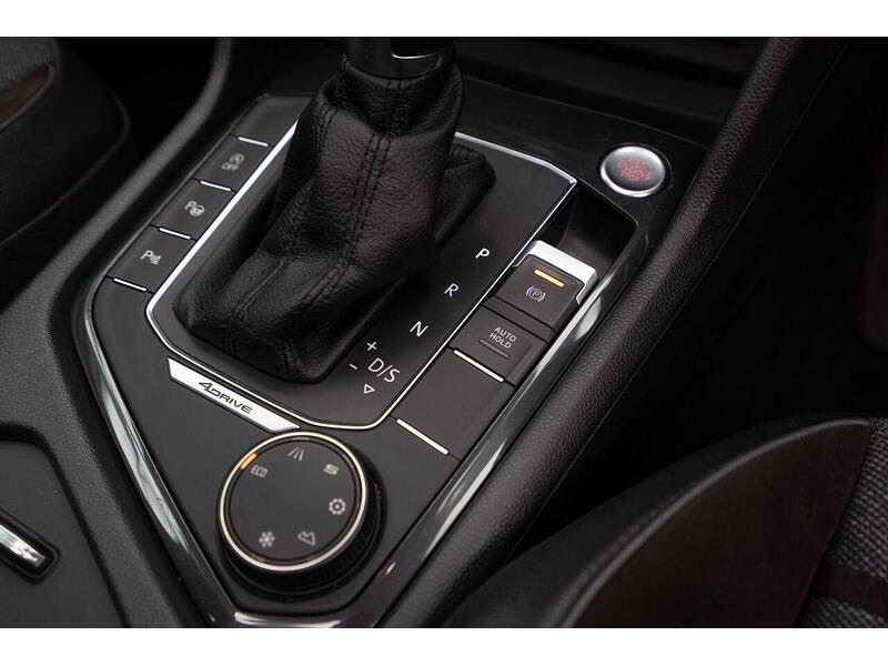 SEAT Tarraco Tarraco XCELLENCE First Edition Plus SUV 1 Automatic Petrol - U980