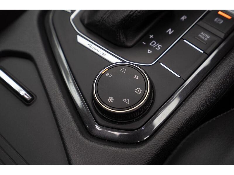 SEAT Tarraco Tarraco XCELLENCE First Edition Plus SUV 1 Automatic Petrol - U980