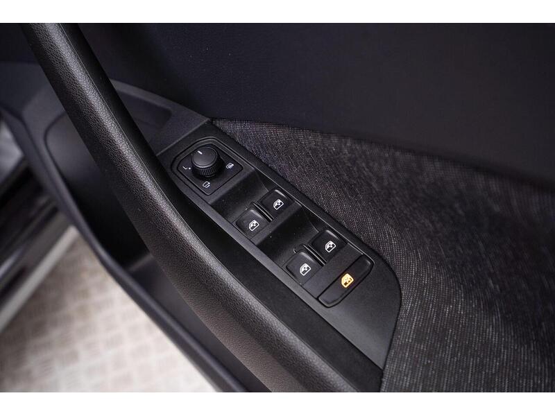 Skoda Kamiq 1.0 TSI SE L Euro 6 (s/s) 5dr - U989