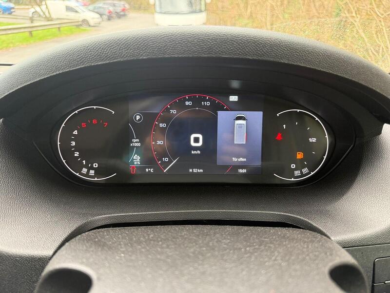 VanTourer 540D  - N28