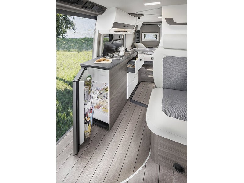 VanTourer 600L VT 600L Go! Auto with Adaptive Cruise Control - N43