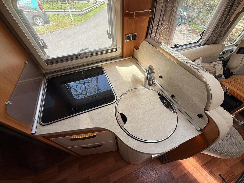 Hymer B588  - U10393