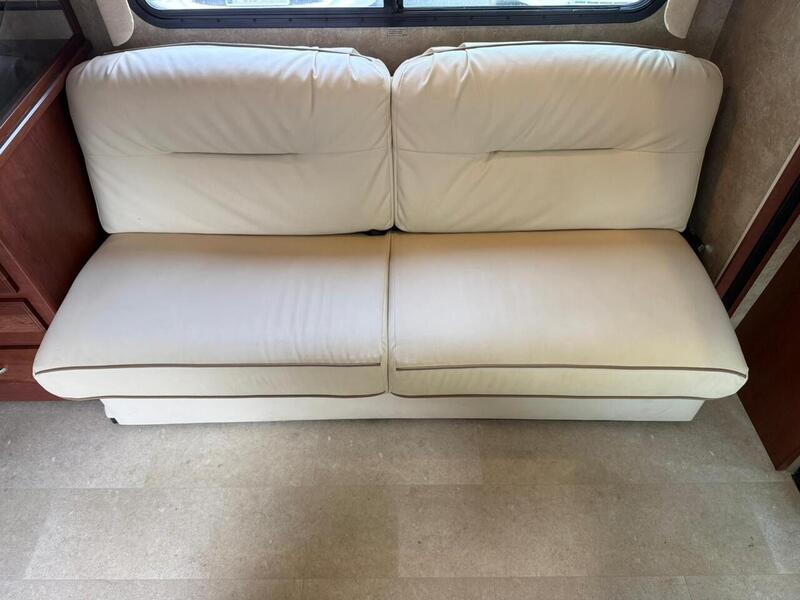 Winnebago Itasca Spirit - U10486