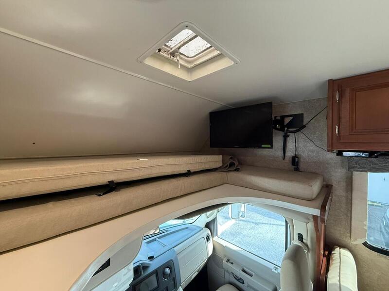 Winnebago Itasca Spirit - U10486