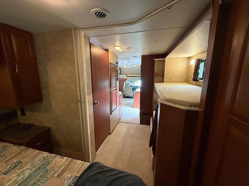 Winnebago Itasca Spirit - U10486