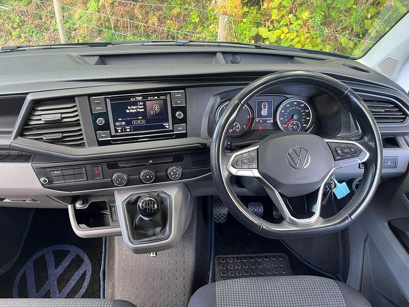 Volkswagen Transporter Transporter T6.1 T32 TDI Startline -  4MOTION - U10506