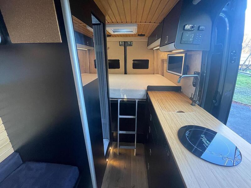 Volkswagen Crafter Crafter 2.0 TDI CR35 L2 H3 - U10550