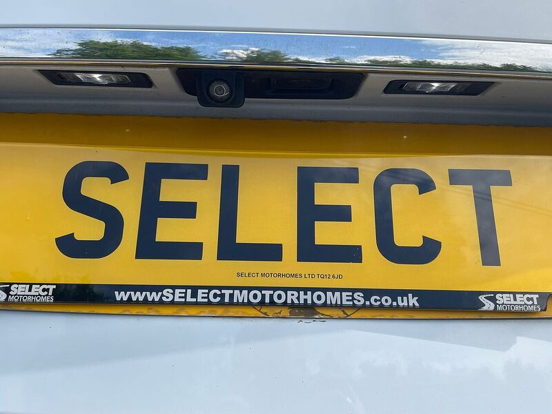 Jaguar XF 2.0d Portfolio Sportbrake 5dr Diesel Auto AWD Euro 6 (s/s) (240 ps) - U10563