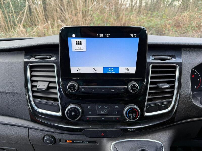 Ford Transit Custom Transit Custom 2.0 EcoBlue Manual L2 H1 Euro 6 - U10576