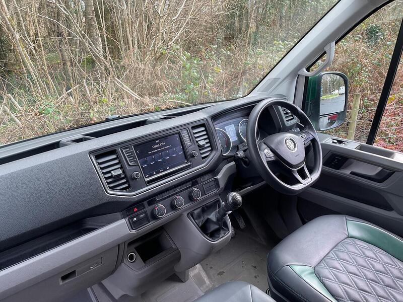 Volkswagen Crafter Crafter Trendline Base - Cat N - U10579
