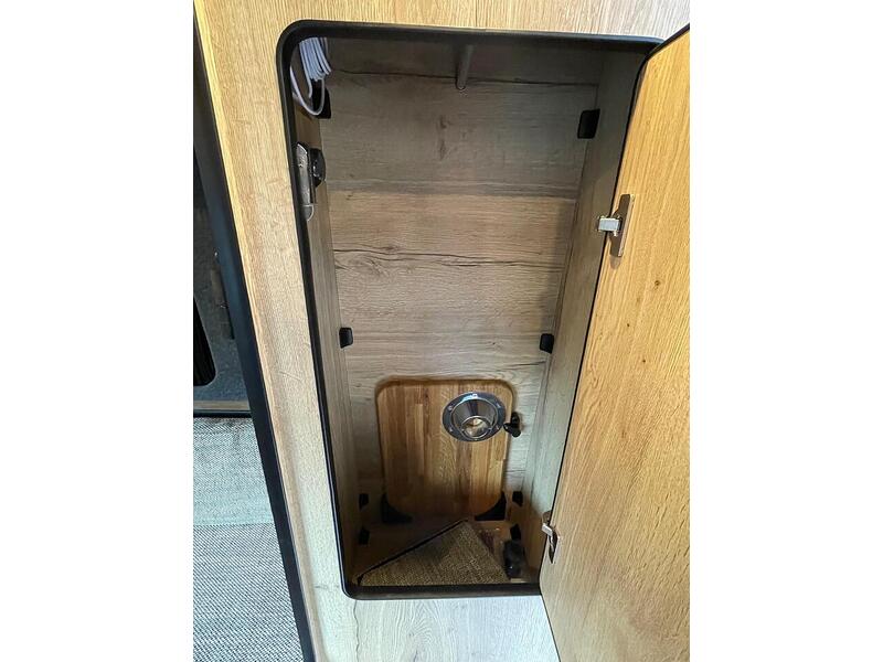 Volkswagen Crafter Crafter Trendline Base - Cat N - U10579