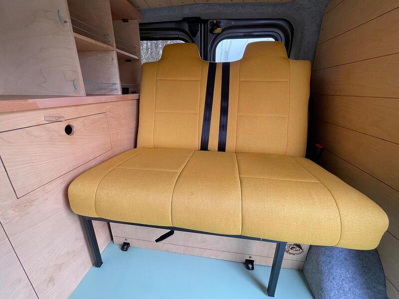 Vauxhall Vivaro Vivaro 1.6 CDTi 2700 Sportive - Crafty Otter Campers Conversion - U10584
