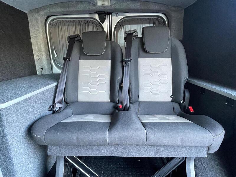 Vauxhall Vivaro Vivaro 2.0 2900 CDTi Sportive Crew Van 5dr Diesel Manual FWD L1 (195 g/km, 113 bhp) - U10587