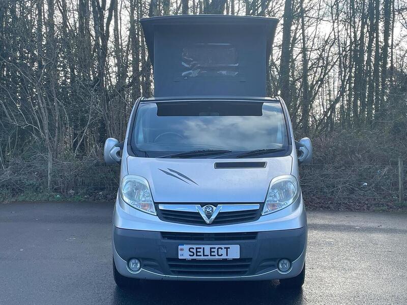 Vauxhall Vivaro Vivaro 2.0 2900 CDTi Sportive Crew Van 5dr Diesel Manual FWD L1 (195 g/km, 113 bhp) - U10587