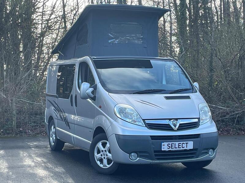 Vauxhall Vivaro Vivaro 2.0 2900 CDTi Sportive Crew Van 5dr Diesel Manual FWD L1 (195 g/km, 113 bhp) - U10587