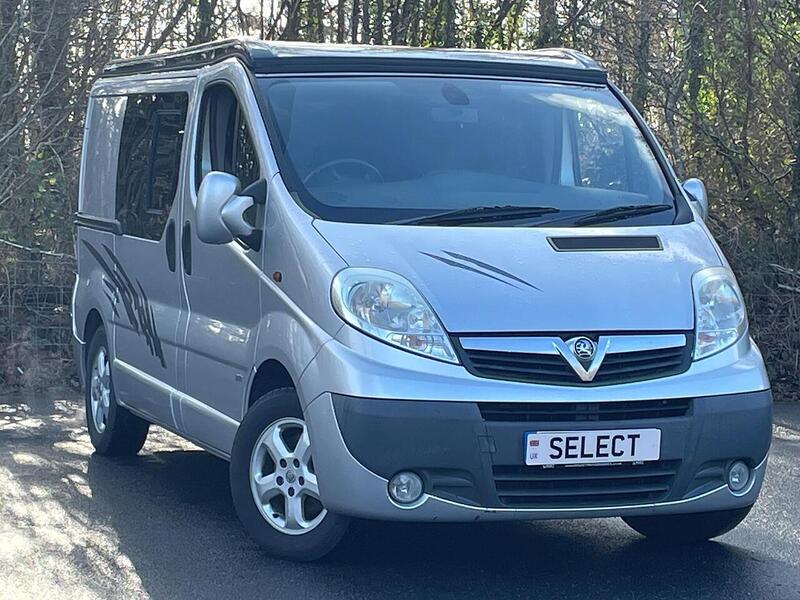 Vauxhall Vivaro Vivaro 2.0 2900 CDTi Sportive Crew Van 5dr Diesel Manual FWD L1 (195 g/km, 113 bhp) - U10587
