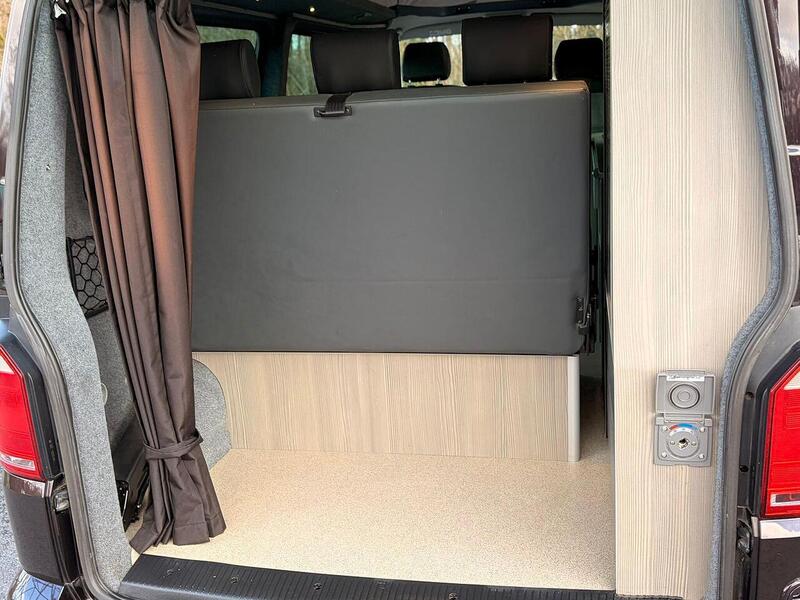 Volkswagen Transporter Transporter T6, T30 - LWB - MAL Conversions - U10591