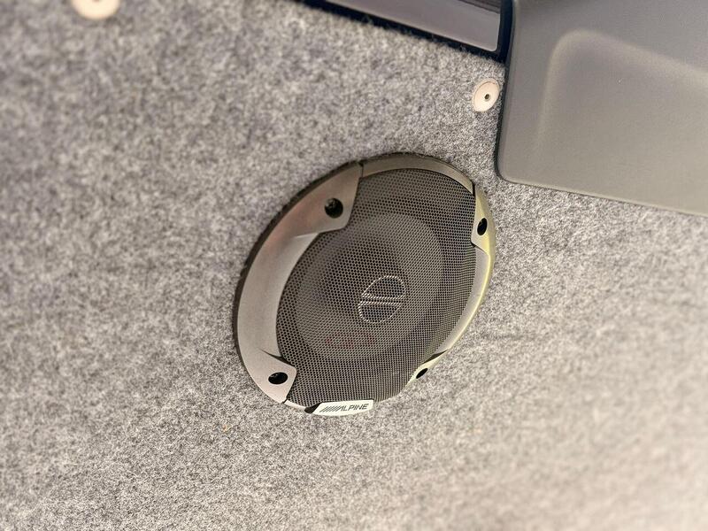 Volkswagen Transporter Transporter T6, T30 - LWB - MAL Conversions - U10591