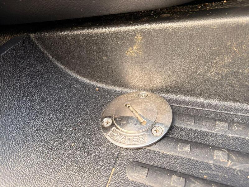 Volkswagen Transporter Transporter T6, T30 - LWB - MAL Conversions - U10591