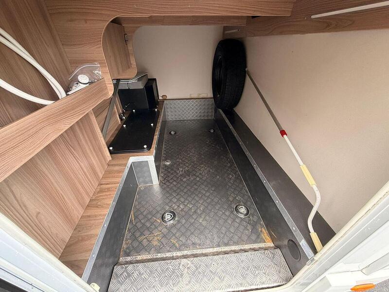 Swift Kon-Tiki 635 Black Edition - U10594