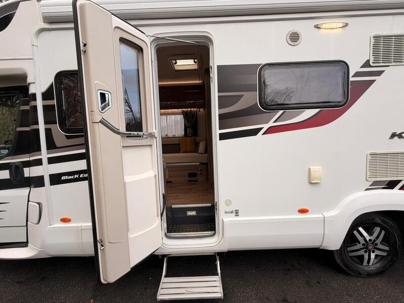 Swift Kon-Tiki 635 Black Edition - U10594