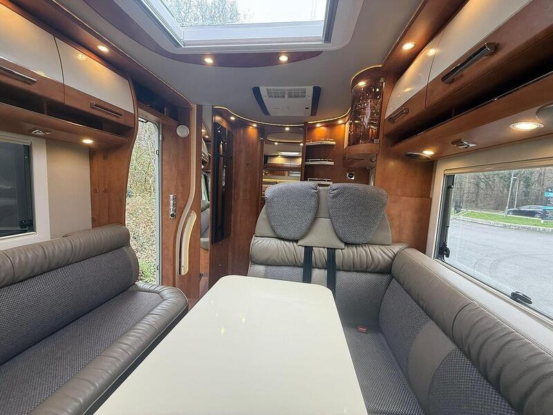Carthago Chic C-Line XL 5.5 LE - U10595