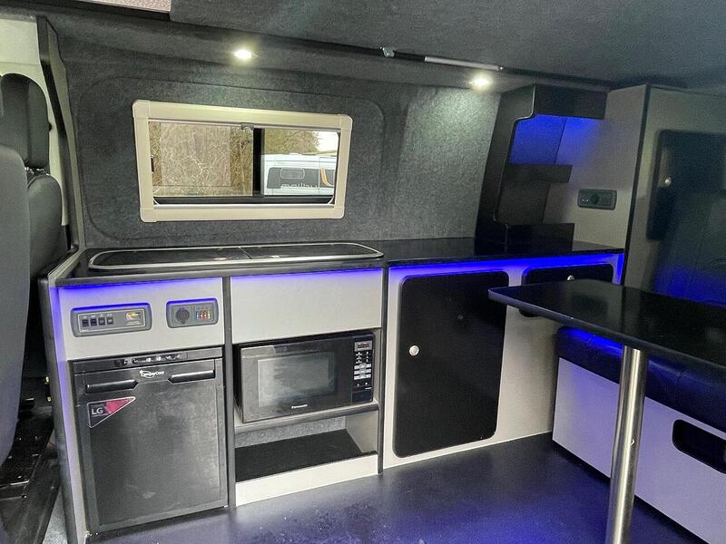 Ford Transit Custom Transit Custom 2.0 TDCi 290 Limited - U10596