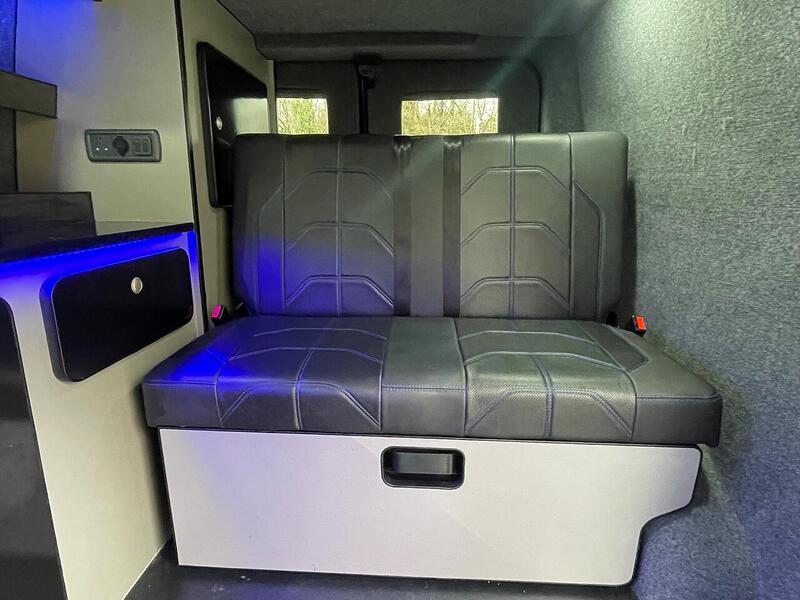 Ford Transit Custom Transit Custom 2.0 TDCi 290 Limited - U10596