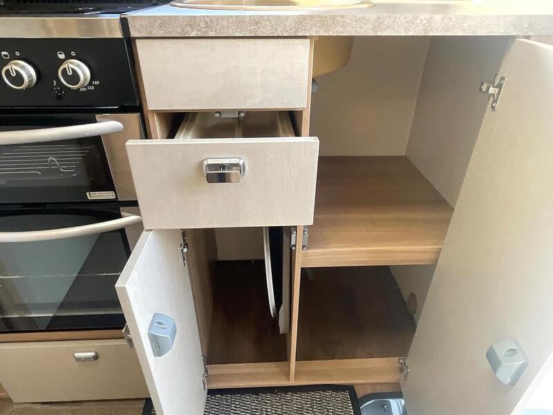 Bessacarr 412 JTD 33 MultiJet - U10606