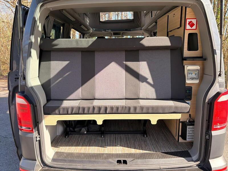 Volkswagen Transporter T30 Transporter T30 Danbury Surf - U10610