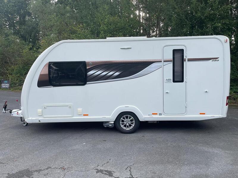 Swift Elegance 480  - U10620
