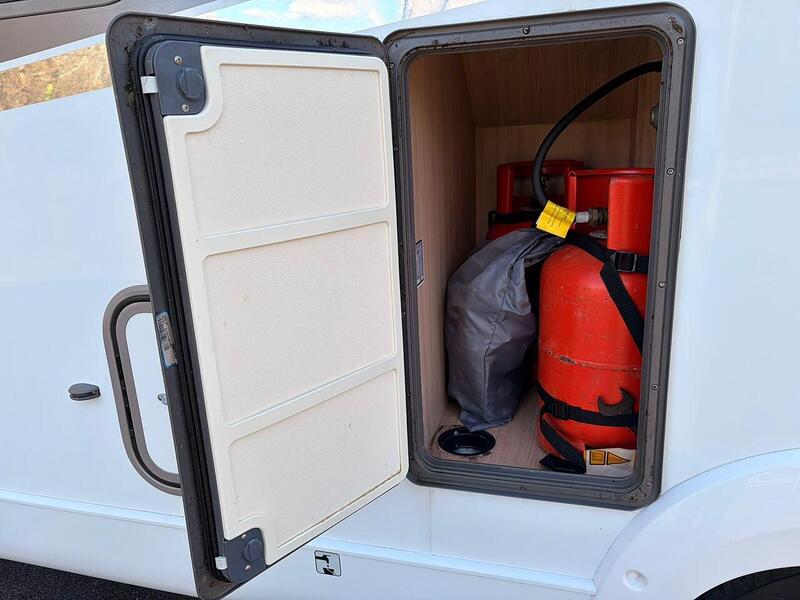 Burstner Ixeo Ixeo Motorhome 2 Automatic Diesel - U10622