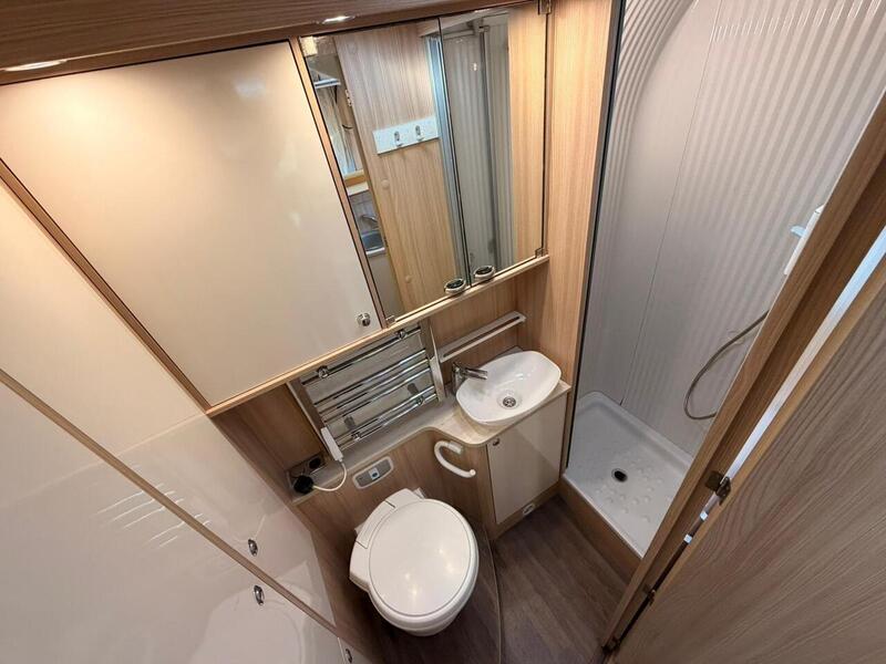 Burstner Ixeo Ixeo Motorhome 2 Automatic Diesel - U10622