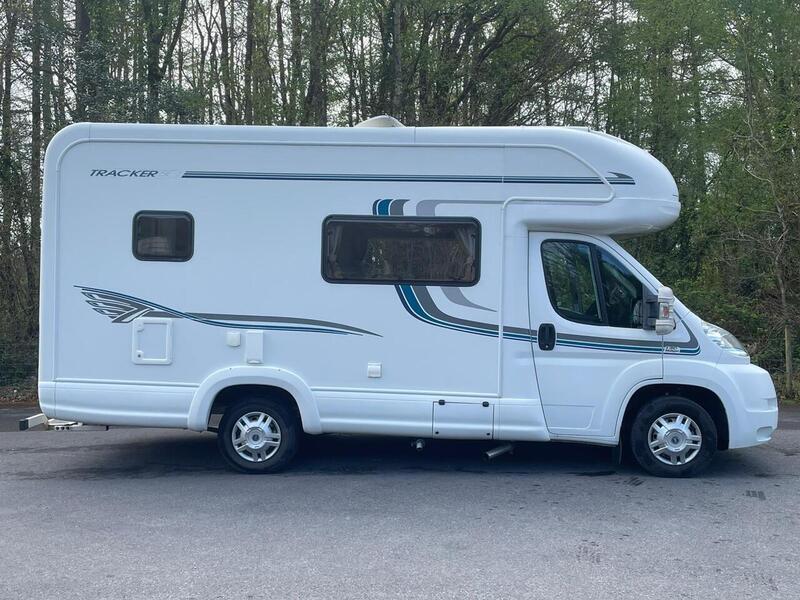 Autotrail Tracker EKS  - U10634
