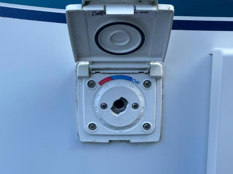 Autotrail Tracker EKS  - U10634
