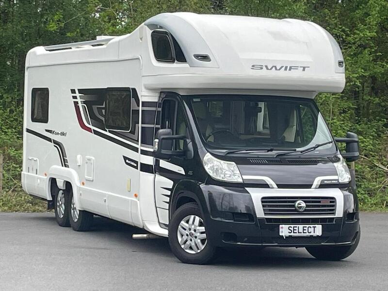 Swift Kon-Tiki 649 Black Edition 3.0L - HAB AC - TRACKER - U10636
