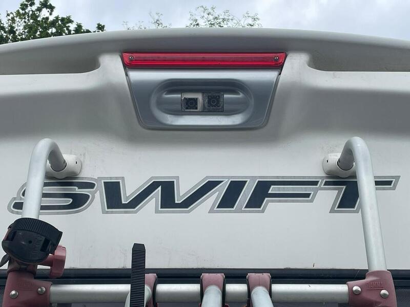 Swift Kon-Tiki 649 Black Edition 3.0L - HAB AC - TRACKER - U10636