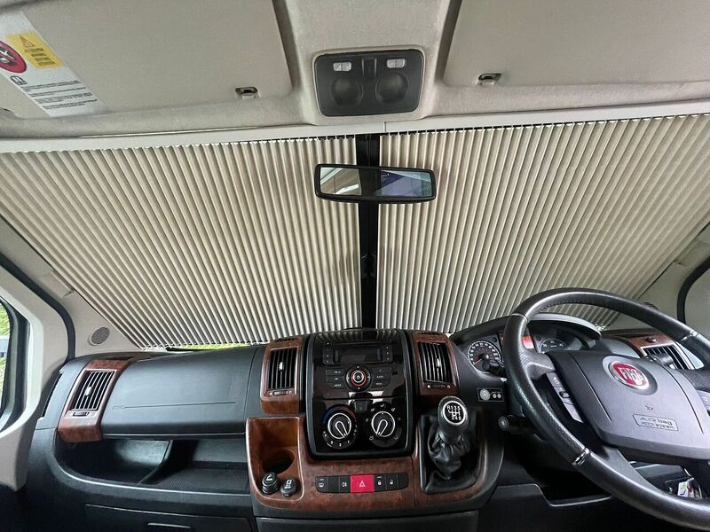 Swift Kon-Tiki 649 Black Edition 3.0L - HAB AC - TRACKER - U10636